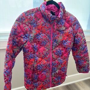 The North Face Pink Floral 550 Down Polyester Puffer Youth Girls Jacket XL 18